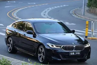 BMW 6 Series GT 2022 630i M Спортивный костюм экстерьер фото 3 BMW 6 Series GT 2022 630i M Спортивный костюм экстерьер фото 3