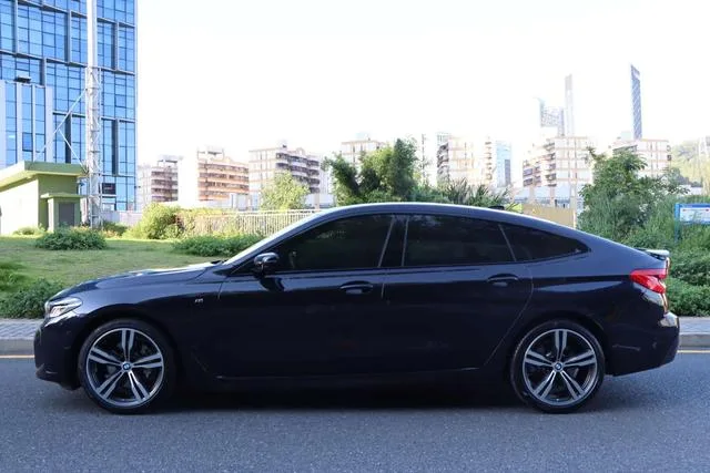BMW 6 Series GT 2022 630i M Спортивный костюм экстерьер фото 7 BMW 6 Series GT 2022 630i M Спортивный костюм экстерьер фото 7