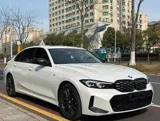 BMW 3 Series 2023 325Li M Sports Night Suit exterior photo 3 BMW 3 Series 2023 325Li M Sports Night Suit exterior photo 3