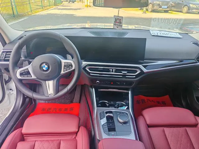 BMW 3 Series 2023 325Li M Sports Night Suit interior photo 6 BMW 3 Series 2023 325Li M Sports Night Suit interior photo 6