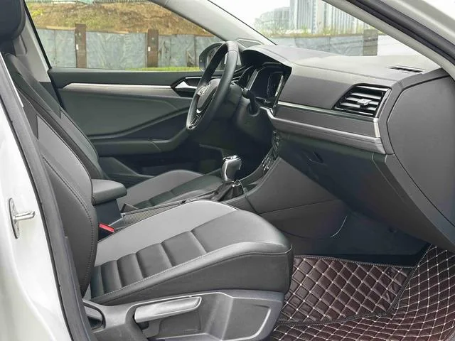 Volkswagen Sagitar 2022 280TSI DSG Versión volada exterior foto 8