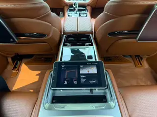 BMW 7 Series 2019 M760Li xDrive V12 Conjunto deportivo exterior foto 5 BMW 7 Series 2019 M760Li xDrive V12 Conjunto deportivo exterior foto 5