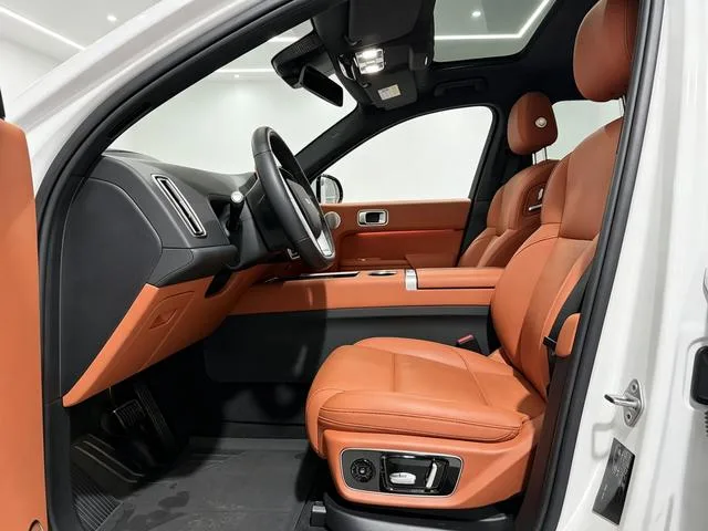 Li Auto L7 2023 Max Edición exterior foto 4 Li Auto L7 2023 Max Edición exterior foto 4