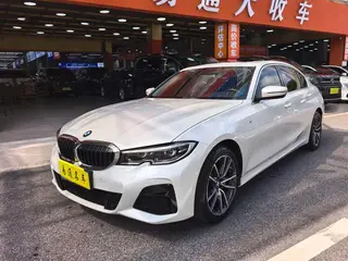 BMW 3 Series 2022 320Li M Sports suit exterior photo 2