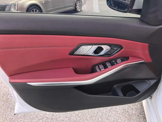 BMW 3 Series 2022 320Li M Sports suit exterior photo 10