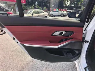 BMW 3 Series 2022 320Li M Sports suit interior photo 13