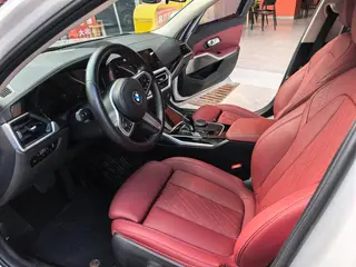 BMW 3 Series 2022 320Li M Sports suit interior photo 14