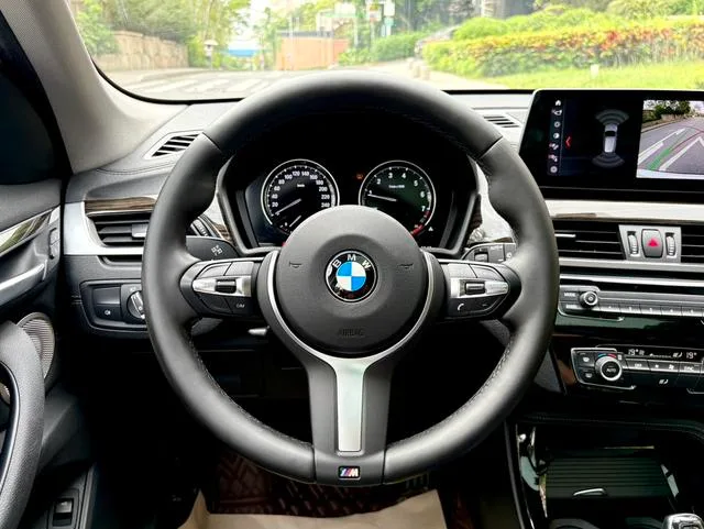 BMW X1 2022 Reforma xDrive25Li Tipo de lujo exterior foto 9 BMW X1 2022 Reforma xDrive25Li Tipo de lujo exterior foto 9