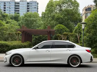 BMW 3 Series 2023 325Li M Sports Night Suit exterior photo 7 BMW 3 Series 2023 325Li M Sports Night Suit exterior photo 7