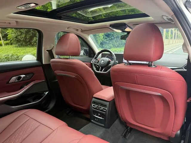 BMW 3 Series 2023 325Li M Sports Night Suit interior photo 16 BMW 3 Series 2023 325Li M Sports Night Suit interior photo 16