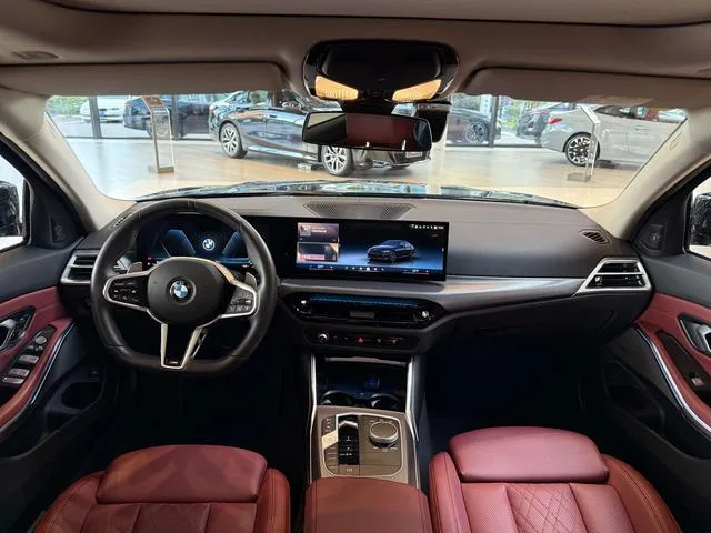 BMW 3 Series 2025 330Li M Traje nocturno deportivo Yao interior foto 12