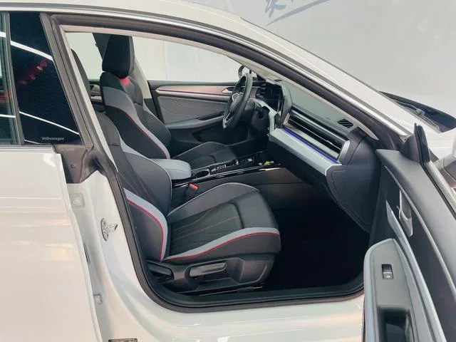 Volkswagen Lamando 2025 Lamando L 280TSI DSG Versión picante interior foto 13