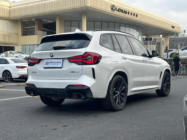 BMW X3 2022 Reforma xDrive30i Tipo de lujo M Traje de noche Yao exterior foto 3 BMW X3 2022 Reforma xDrive30i Tipo de lujo M Traje de noche Yao exterior foto 3