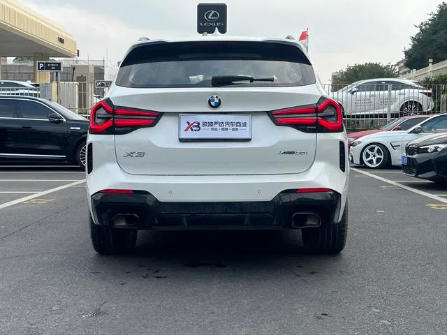 BMW X3 2022 Reforma xDrive30i Tipo de lujo M Traje de noche Yao exterior foto 6 BMW X3 2022 Reforma xDrive30i Tipo de lujo M Traje de noche Yao exterior foto 6