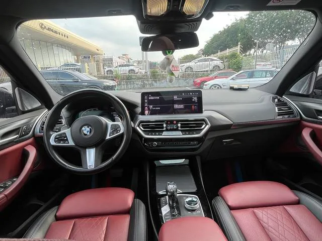 BMW X3 2022 Reforma xDrive30i Tipo de lujo M Traje de noche Yao exterior foto 7 BMW X3 2022 Reforma xDrive30i Tipo de lujo M Traje de noche Yao exterior foto 7