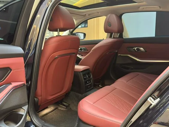 BMW 3 Series 2025 325Li M Sports suit exterior photo 6 BMW 3 Series 2025 325Li M Sports suit exterior photo 6