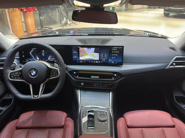 BMW 3 Series 2025 325Li M Sports suit exterior photo 7 BMW 3 Series 2025 325Li M Sports suit exterior photo 7
