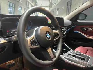BMW 3 Series 2023 325Li M Sports Night Suit interior photo 6 BMW 3 Series 2023 325Li M Sports Night Suit interior photo 6