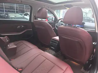BMW 3 Series 2023 325Li M Спортивный костюм экстерьер фото 4 BMW 3 Series 2023 325Li M Спортивный костюм экстерьер фото 4