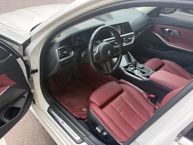 BMW 3 Series 2022 320Li M Conjunto deportivo exterior foto 5 BMW 3 Series 2022 320Li M Conjunto deportivo exterior foto 5