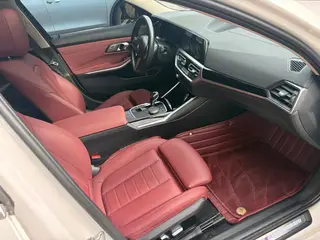 BMW 3 Series 2022 320Li M Conjunto deportivo interior foto 15 BMW 3 Series 2022 320Li M Conjunto deportivo interior foto 15