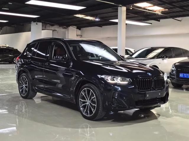 BMW X3 2023 xDrive30i Líder M Traje de noche Yao exterior foto 2 BMW X3 2023 xDrive30i Líder M Traje de noche Yao exterior foto 2
