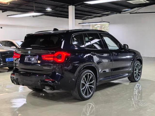 BMW X3 2023 xDrive30i Líder M Traje de noche Yao exterior foto 4 BMW X3 2023 xDrive30i Líder M Traje de noche Yao exterior foto 4
