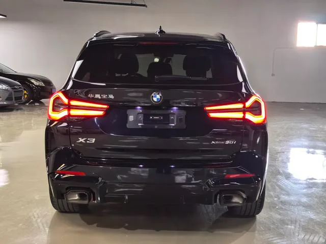 BMW X3 2023 xDrive30i Líder M Traje de noche Yao exterior foto 5 BMW X3 2023 xDrive30i Líder M Traje de noche Yao exterior foto 5