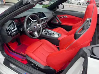 BMW Z4 2022 sDrive 25i M Conjunto deportivo exterior foto 4 BMW Z4 2022 sDrive 25i M Conjunto deportivo exterior foto 4