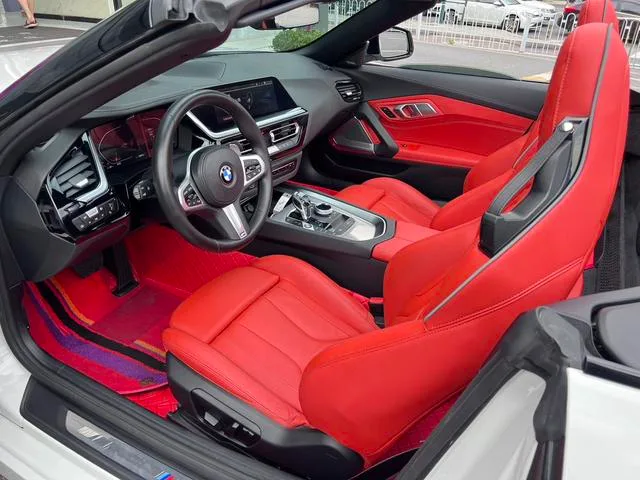 BMW Z4 2022 sDrive 25i M Conjunto deportivo exterior foto 4 BMW Z4 2022 sDrive 25i M Conjunto deportivo exterior foto 4
