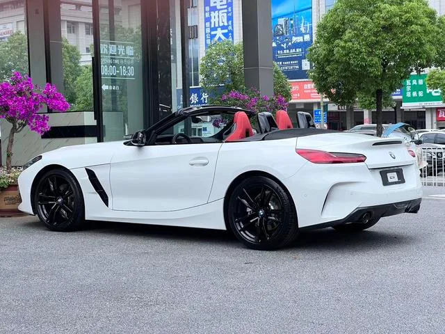 BMW Z4 2022 sDrive 25i M Conjunto deportivo interior foto 7 BMW Z4 2022 sDrive 25i M Conjunto deportivo interior foto 7