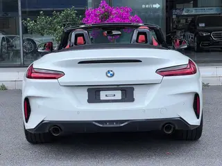 BMW Z4 2022 sDrive 25i M Conjunto deportivo interior foto 8 BMW Z4 2022 sDrive 25i M Conjunto deportivo interior foto 8