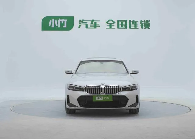 BMW 3 Series 2023 320Li M Ensemble de sport extérieur photo 2 BMW 3 Series 2023 320Li M Ensemble de sport extérieur photo 2