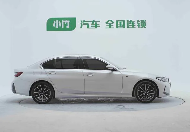 BMW 3 Series 2023 320Li M Ensemble de sport extérieur photo 4 BMW 3 Series 2023 320Li M Ensemble de sport extérieur photo 4