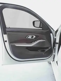 BMW 3 Series 2023 320Li M Ensemble de sport intérieur photo 18 BMW 3 Series 2023 320Li M Ensemble de sport intérieur photo 18