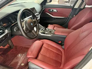 BMW 3 Series 2022 320Li M Sports suit exterior photo 2