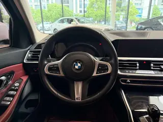 BMW 3 Series 2022 320Li M Sports suit interior photo 16