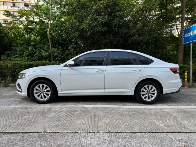 Volkswagen Lavida 2024 1.5L Automatic full escape version exterior photo 5 Volkswagen Lavida 2024 1.5L Automatic full escape version exterior photo 5