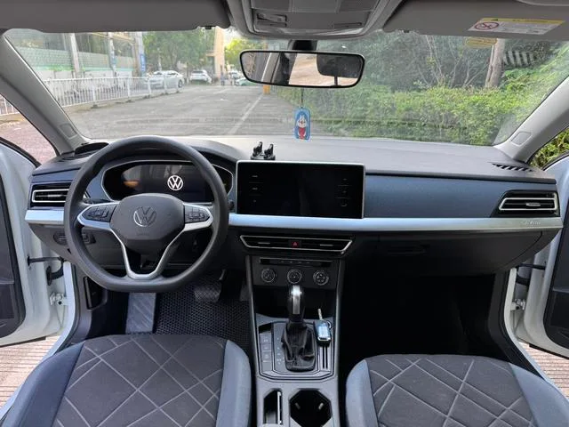 Volkswagen Lavida 2024 1.5L Automatic full escape version interior photo 13 Volkswagen Lavida 2024 1.5L Automatic full escape version interior photo 13