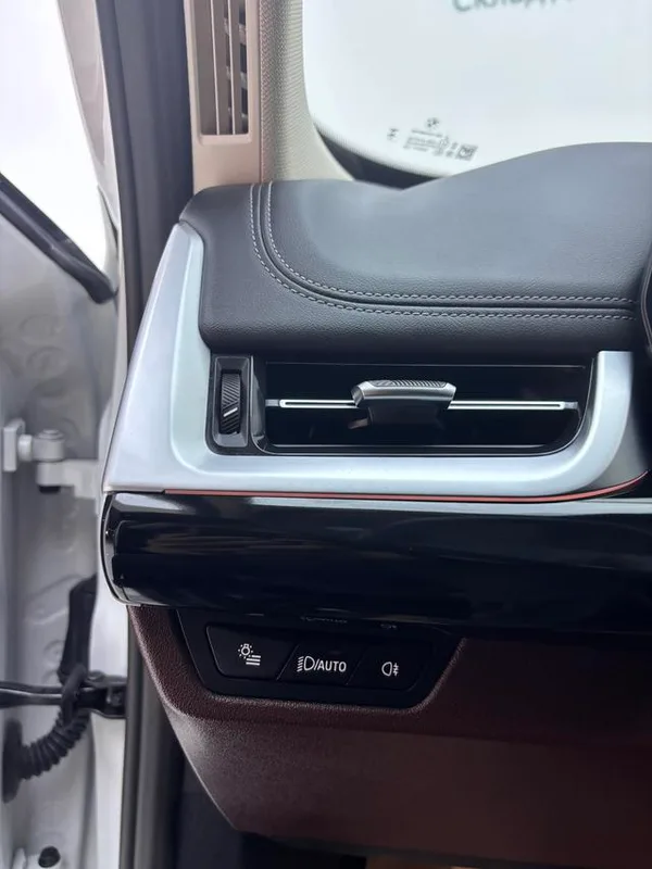 BMW X1 2023 sDrive20Li X Traje de diseño exterior foto 9