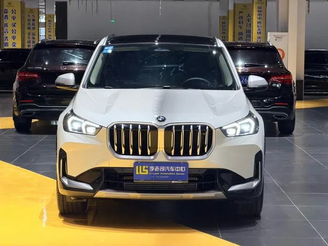 BMW X1 2023 sDrive25Li X Design Suit exterior photo 3 BMW X1 2023 sDrive25Li X Design Suit exterior photo 3