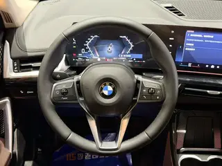 BMW X1 2023 sDrive25Li X Design Suit interior photo 18 BMW X1 2023 sDrive25Li X Design Suit interior photo 18