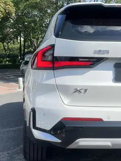 BMW X1 2025 sDrive25Li X Design Suit exterior photo 9 BMW X1 2025 sDrive25Li X Design Suit exterior photo 9