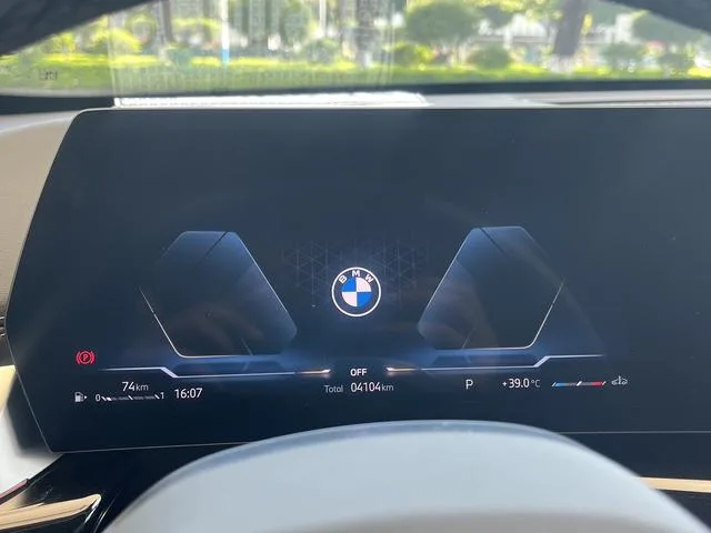 BMW X1 2025 sDrive25Li X Design Suit interior photo 12 BMW X1 2025 sDrive25Li X Design Suit interior photo 12