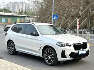 BMW X3 2023 xDrive30i Líder M Traje de noche Yao exterior foto 3 BMW X3 2023 xDrive30i Líder M Traje de noche Yao exterior foto 3