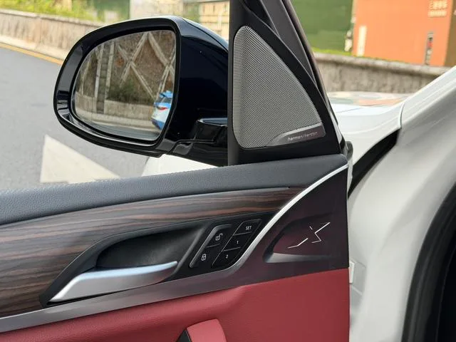 BMW X3 2023 xDrive30i Líder M Traje de noche Yao interior foto 12 BMW X3 2023 xDrive30i Líder M Traje de noche Yao interior foto 12
