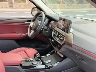 BMW X3 2023 xDrive30i Líder M Traje de noche Yao interior foto 14 BMW X3 2023 xDrive30i Líder M Traje de noche Yao interior foto 14