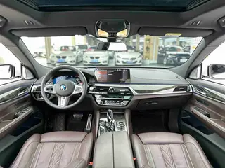 BMW 6 Series GT 2021 630i M Édition du grand voyageur sportif intérieur photo 6