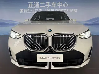 BMW X3 2025 xDrive30L Tipo de lujo M Conjunto deportivo exterior foto 8