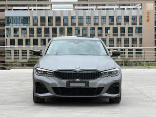 BMW 3 Series 2022 325Li M Sports suit exterior photo 2 BMW 3 Series 2022 325Li M Sports suit exterior photo 2